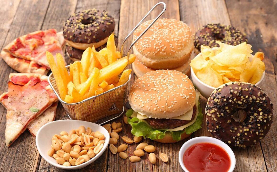 Japon diyetinde tatlılar ve fast food yasaktır.
